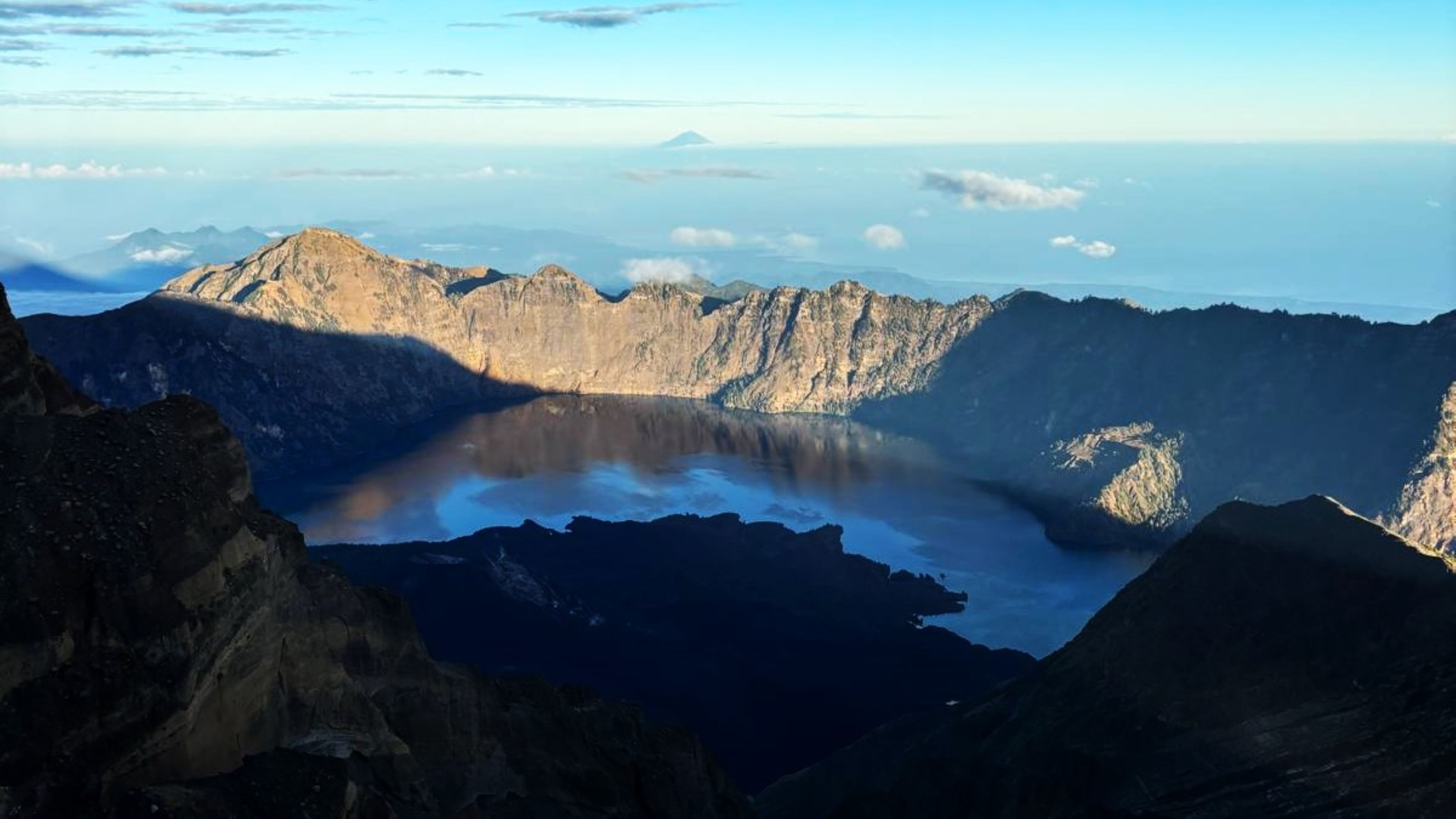 Summit Lake, Mount Rinjani, Lombok Island, Indonesia