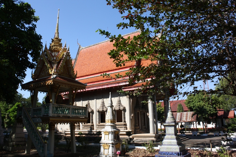 Wat Pratat Narai Jeng Weng, Sakorn Nakon